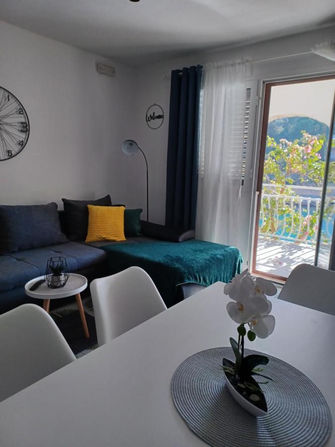 Amare Apartments Bobovisca Екстериор снимка