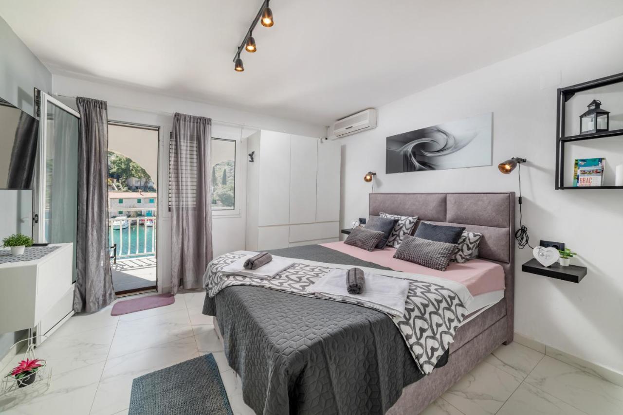 Amare Apartments Bobovisca Екстериор снимка